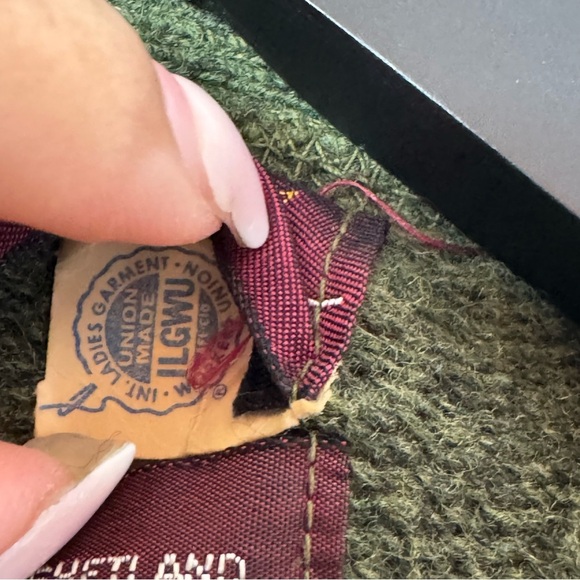 Vintage 1960s Van Heusen 100% Imported Shetland Wool Cardigan Green Size Medium - Picture 7 of 12